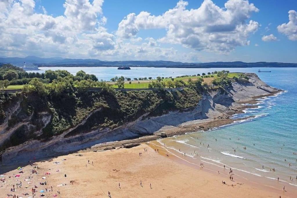 Alojamientos Turisticos Con Terraza En Santander Lapera Exterior photo